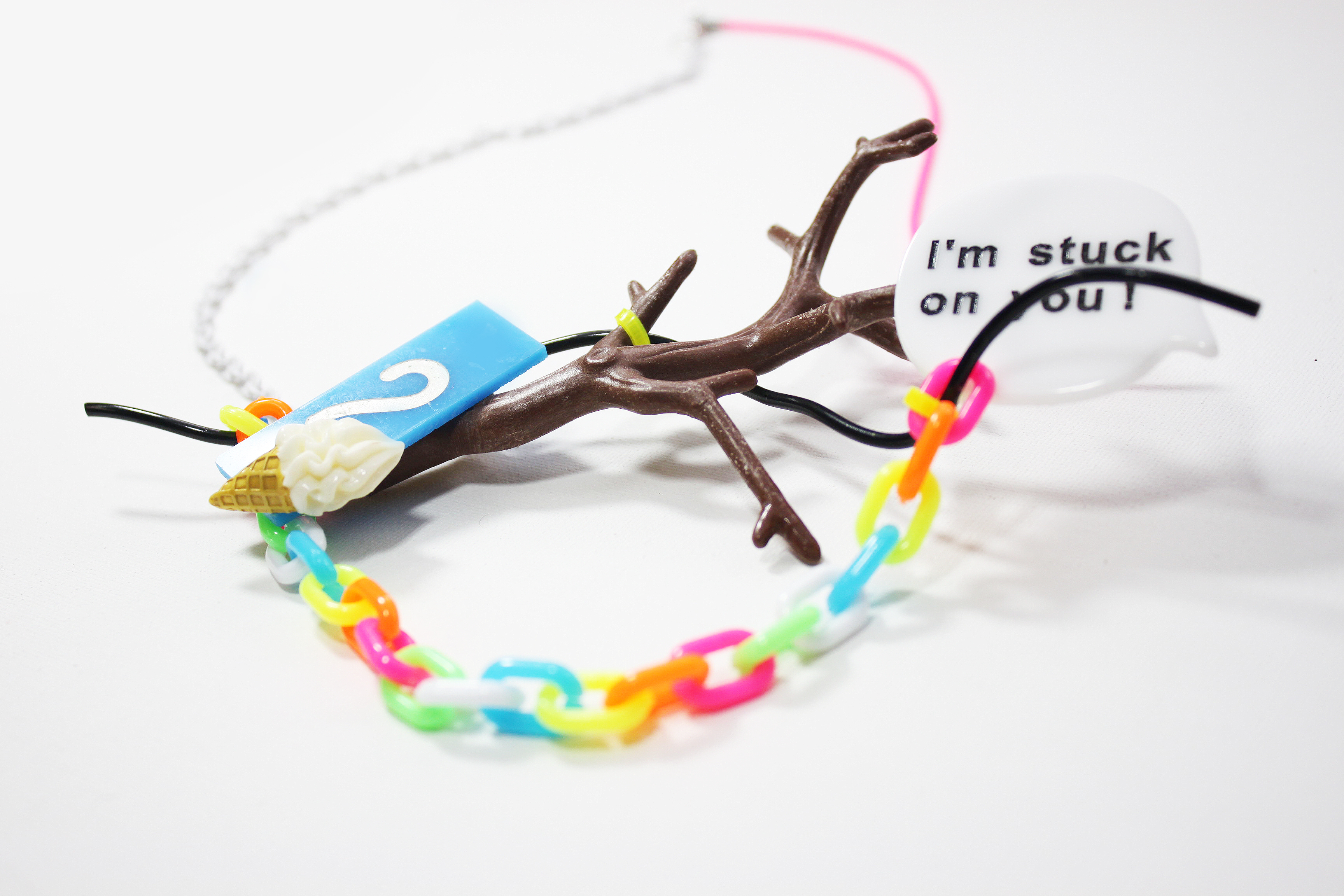 I am stuck on you _detail_05